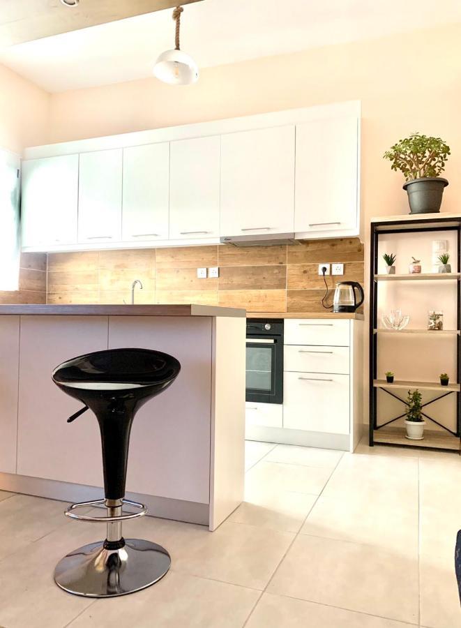 Athens Nice Apartment * Atene